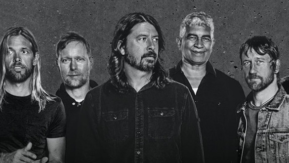 Foo Fighters: Concrete and Gold